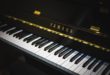 Yamaha, fondé en 1887, fut le premier fabricant de pianos au Japon