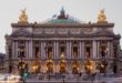L’Opéra Garnier de Paris est célèbre pour sa magnifique architecture, mais aussi pour les légendes liées au “Fantôme de l’Opéra”